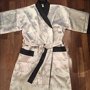 Pink Floral Kimono Robe